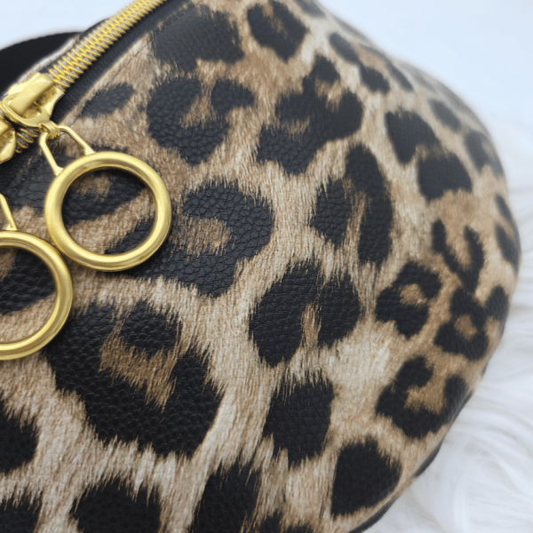 Gürteltasche / Crossbody Bag Junis - Leo - Medium